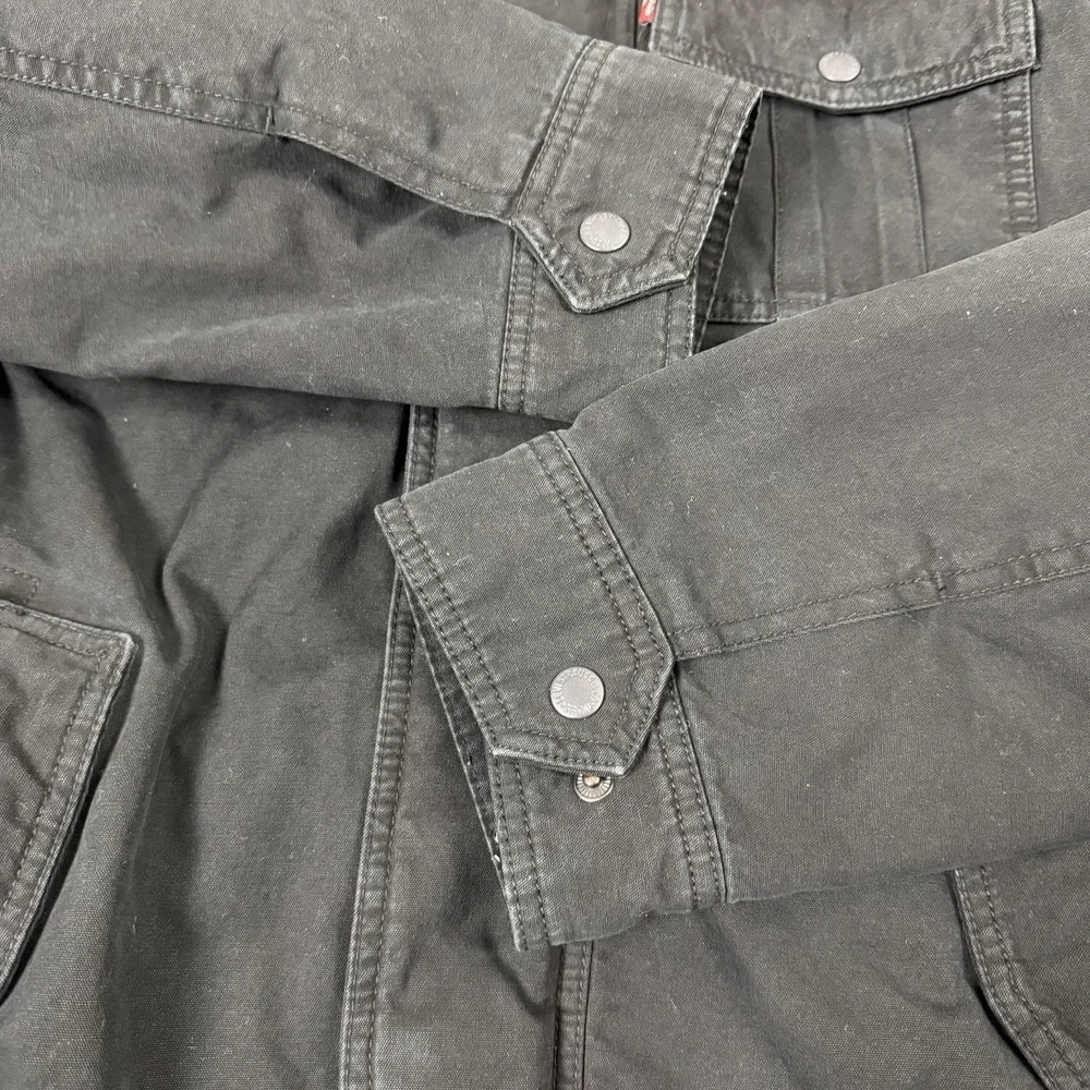 Levi's‎ Men's Sherpa Lined Two Pocket Hooded Trucker Jacket size M